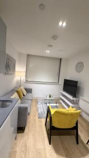 Luton Luxe Stays - 0