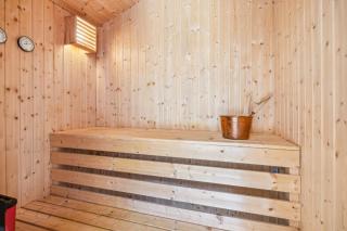 Idyllic summer house in calm, green surroundings - 5