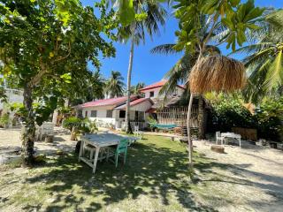 Tuki Beach Escape - 1