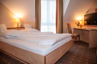 Hotel Hößl - Wirtshaus zum Stichn - 4