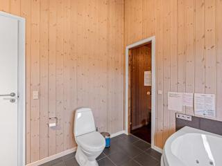 Holiday Home Elenore - 900m from the sea by Interhome - 4