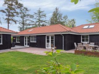 Holiday Home Ribanna - 650m from the sea by Interhome - 2