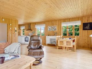 Holiday Home Rikhard - 75m from the sea by Interhome - 3