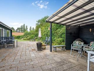 Holiday Home Rikhard - 75m from the sea by Interhome - 1