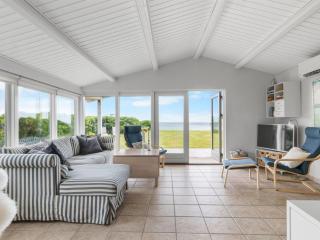 Holiday Home Dimo - 20m from the sea by Interhome - 6