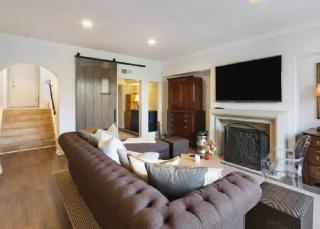 Luxurious 5-Bedroom Canalfront Home with Private Roof Deck - 7