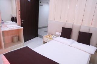 Avadh Hotel & Banquets - 4