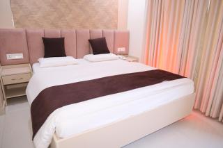 Avadh Hotel & Banquets - 7