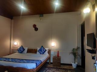 lake & woods-a boutique lakeview property - 5