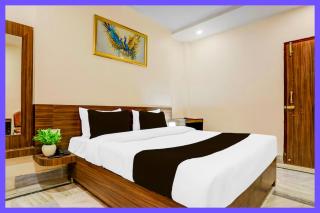 Hotel Aaryex Premium Near Railway Station - 0