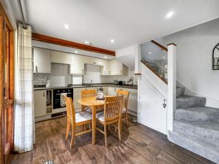 Pilsbury Cottage - 6