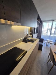 Hermoso departamento en el corazón de Santiago con estacionamiento - 2