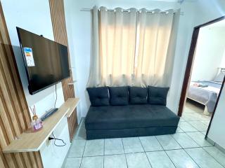 APT-8 Completo Bem Localizado a 1 minuto Rodoviaria e Centro, com Ar Condicionado e Garagem - 1