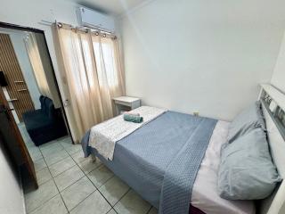 APT-8 Completo Bem Localizado a 1 minuto Rodoviaria e Centro, com Ar Condicionado e Garagem - 0