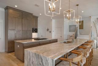 A Gulf Dream - Gulf Front with Private Pool and Carriage House - 2