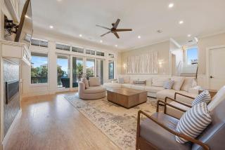 5 O'Clock Somewhere - Beach House with Gulf Views & Private Pool - 4