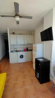 Precioso apartamento 1ra Linea piscina y parking - 9