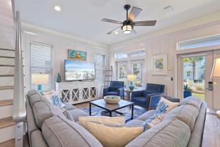 Arrabella - Gulf Views with Deck & Community Pool - 8