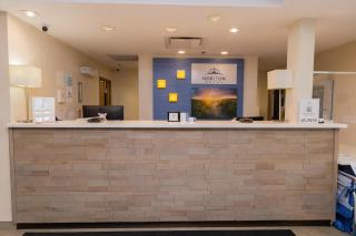 Deer Lake Horizon Hotel, BW Signature Collection - 9