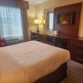 Best Western Chocolate Inn at the Park - 4