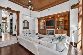 Beach Byus - Near Beach Home in Miramar Beach with Two Community Pools - 2