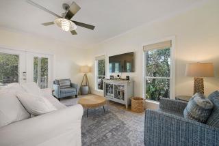 Beach Baby - Secluded Home with Private Pool Area & Deck - 6