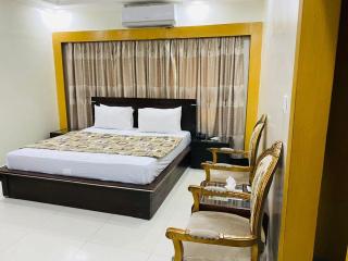 Family Lodge Guest House - 7