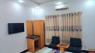 Family Lodge Guest House - 2