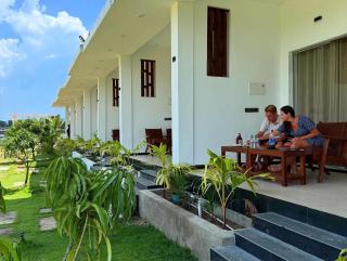 Asai surf inn Arugambay - 3