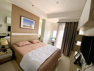 Springwood At By LiviRooms Tangerang - 1