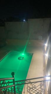 Évasion Chic Appartement 2 Chambres avec Piscine - 6