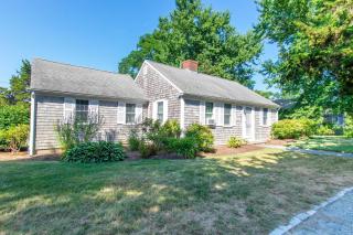 Walk to Water w Stunning Cove Views - 0