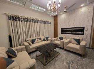 2 BED Luxury Lower Portion in Behria Town - 7