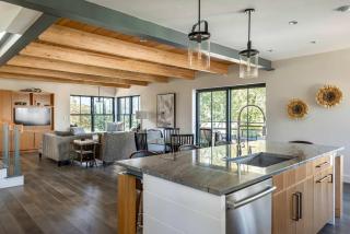 Stay at Old Garden Beach - 9