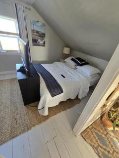 Seaside Cottage 180 Views - 7