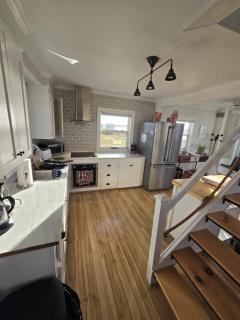 Seaside Cottage 180 Views - 1