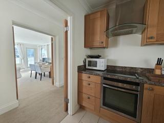 3 Bed in Dartmouth oc-b33359 - 7