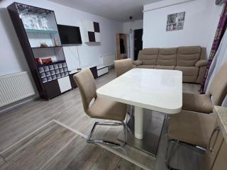 Mountain View Apartment - 6