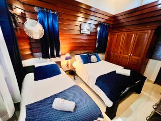 Casa Victoriana Aeropuerto - 7