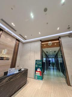 Sunrise Apartment with Pool & Gym - Near District 1 Phu My Hung - Ben Thanh - Bui Vien - 9