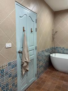 Roomy renovated Apartments in Phuket - 4