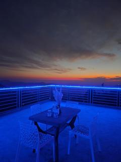 Sowa Stays - BIR - 3