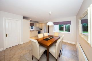 Modern 3BDR property in beautiful Swords Dublin - 9