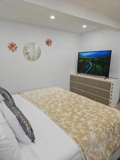 Riverfront Cottage Sauna Canoe Included Kids Playroom Nature Escape - 1