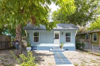 Winter Stay at Cultural Heritage Award winning home -Walk to 6th St, BBQ & Shops - 0