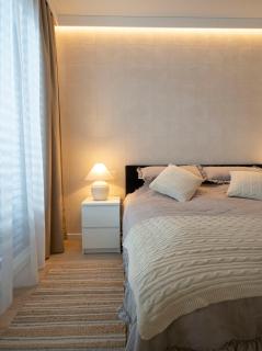 Apartment Madeline - Stunning Lake View with a Pool and a Private Parking - 9