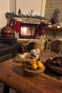 Casa de sub Munte Fundata2 - 1