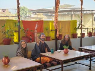 Incredible's Hostel & Safari - 6