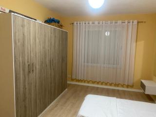 Cherry Apartments - 8