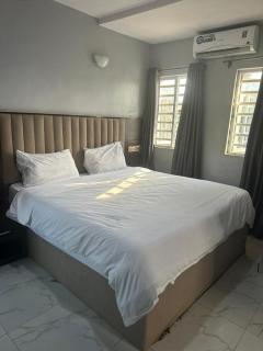 Onicron Guest Inn - 1